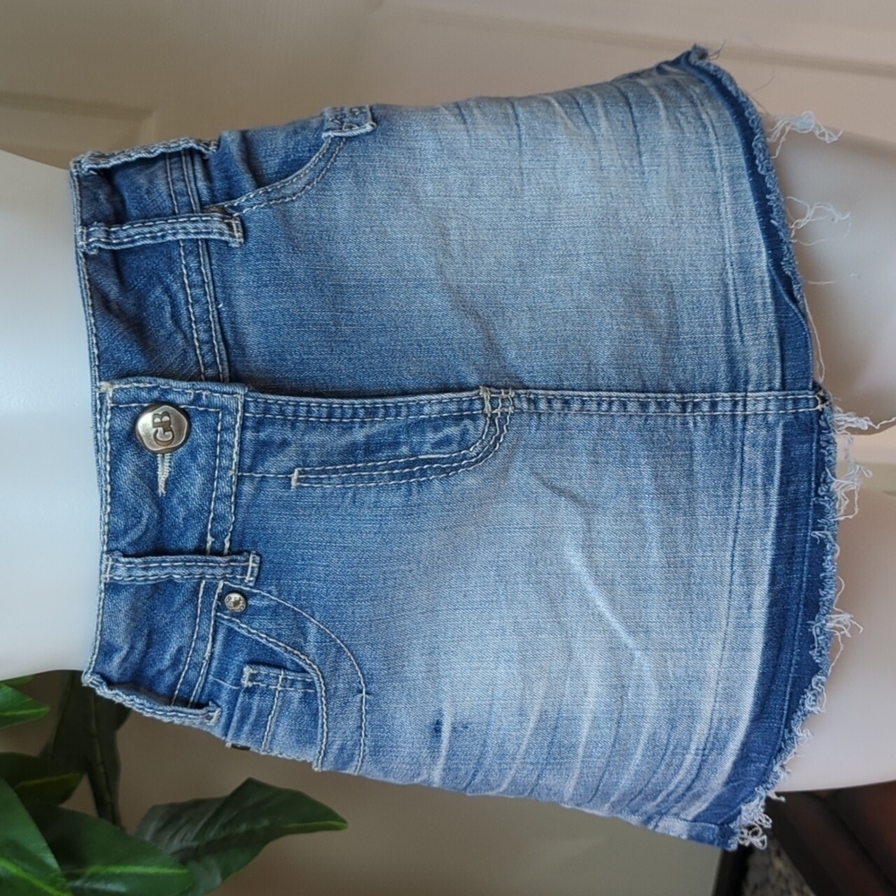 Gianni Bini Women's Denim Mini Skirt w/Raw Hem Size 7